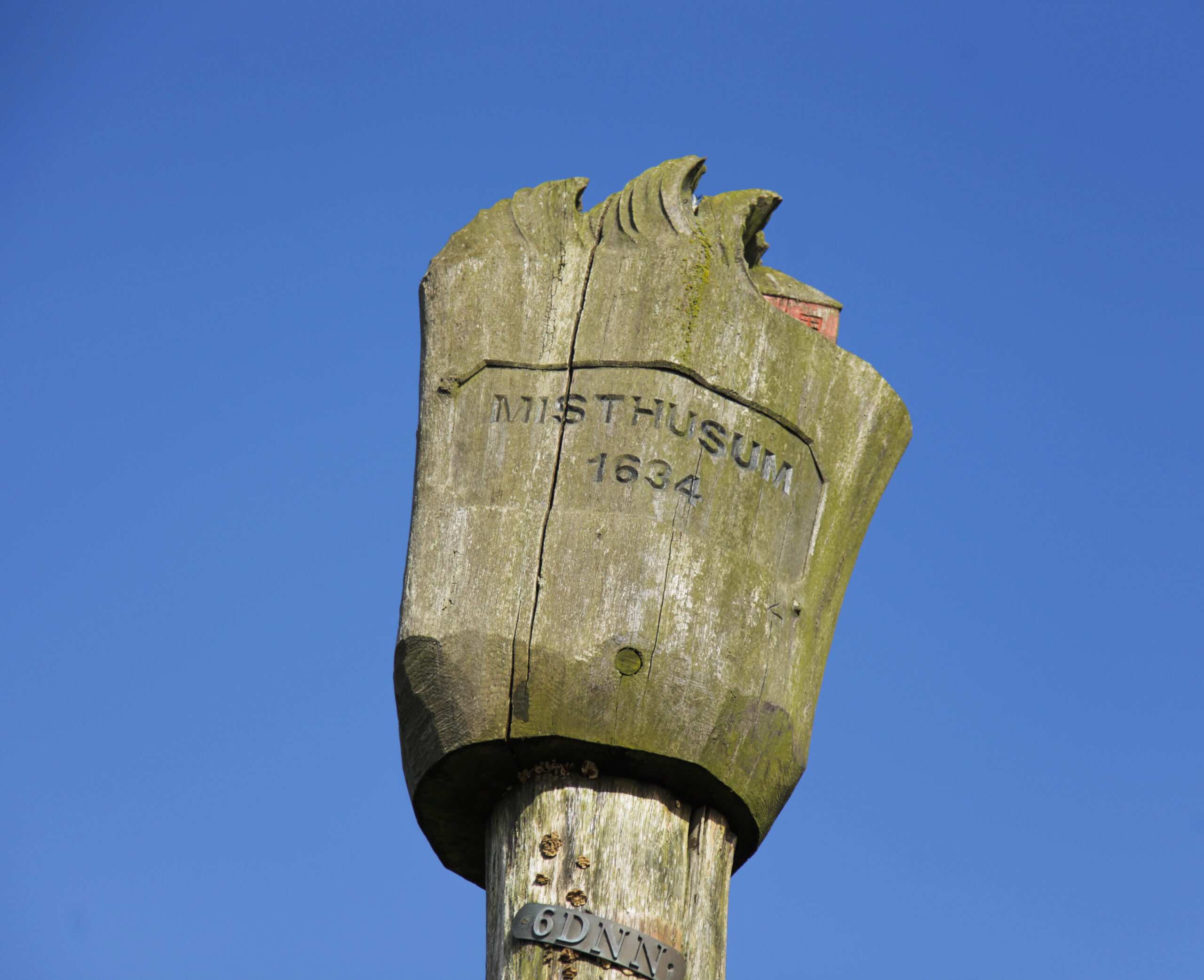 Stormflodssøjle Ballum Enge. Foto af Wasabi Film.